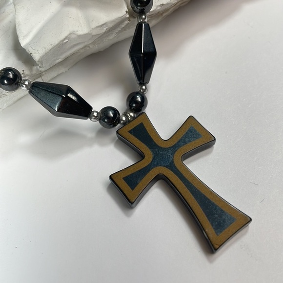 Hematite Cross Necklace Vintage - Picture 3 of 12